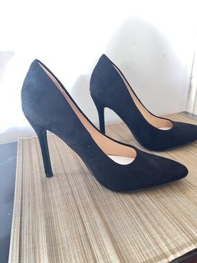 Mysoft Classic Black Suede Pointed-Toe High Heels